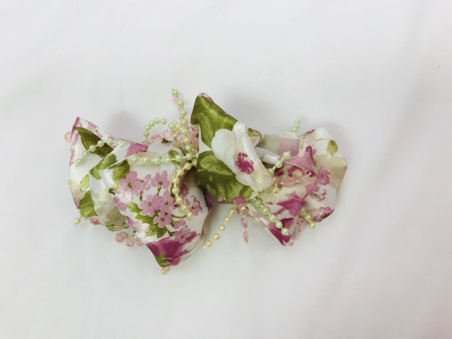 CHEE CHEE MAUVE AND GREEN FLORAL BOW