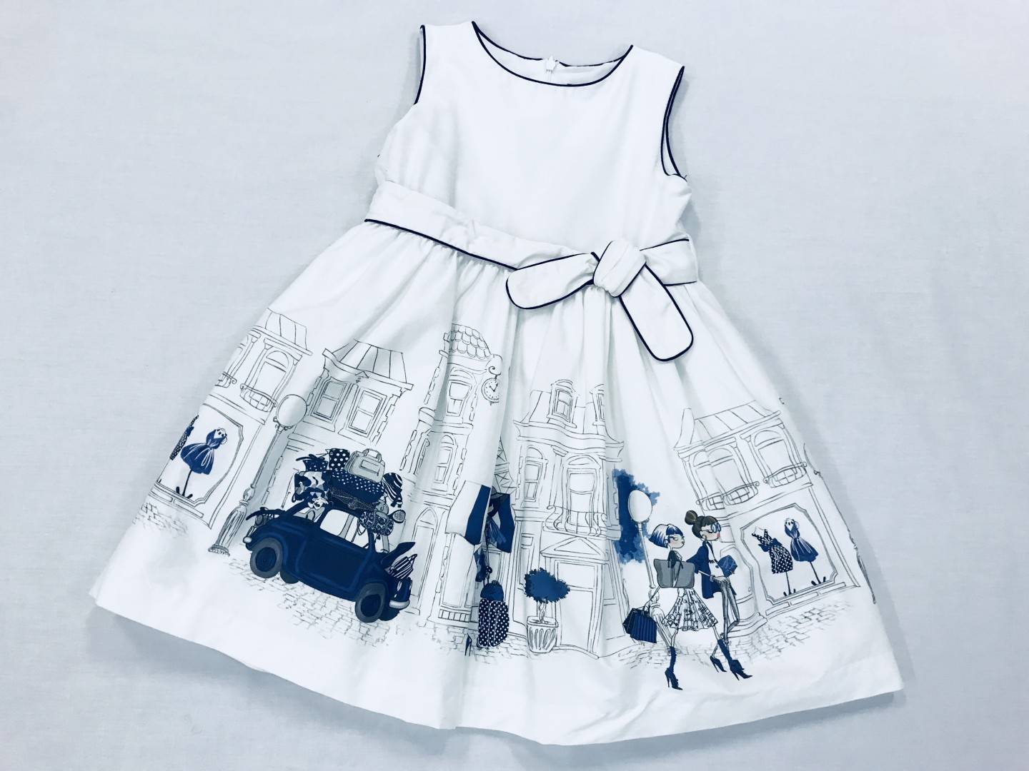 NAVY BLUE AND WHITE DRESS SIZE 5-7